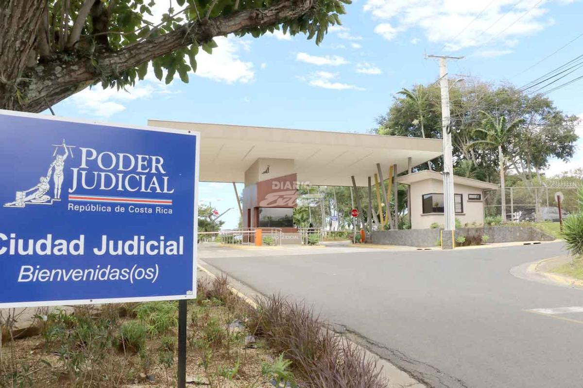 Diario Extra Corte revisará salarios del Poder Judicial